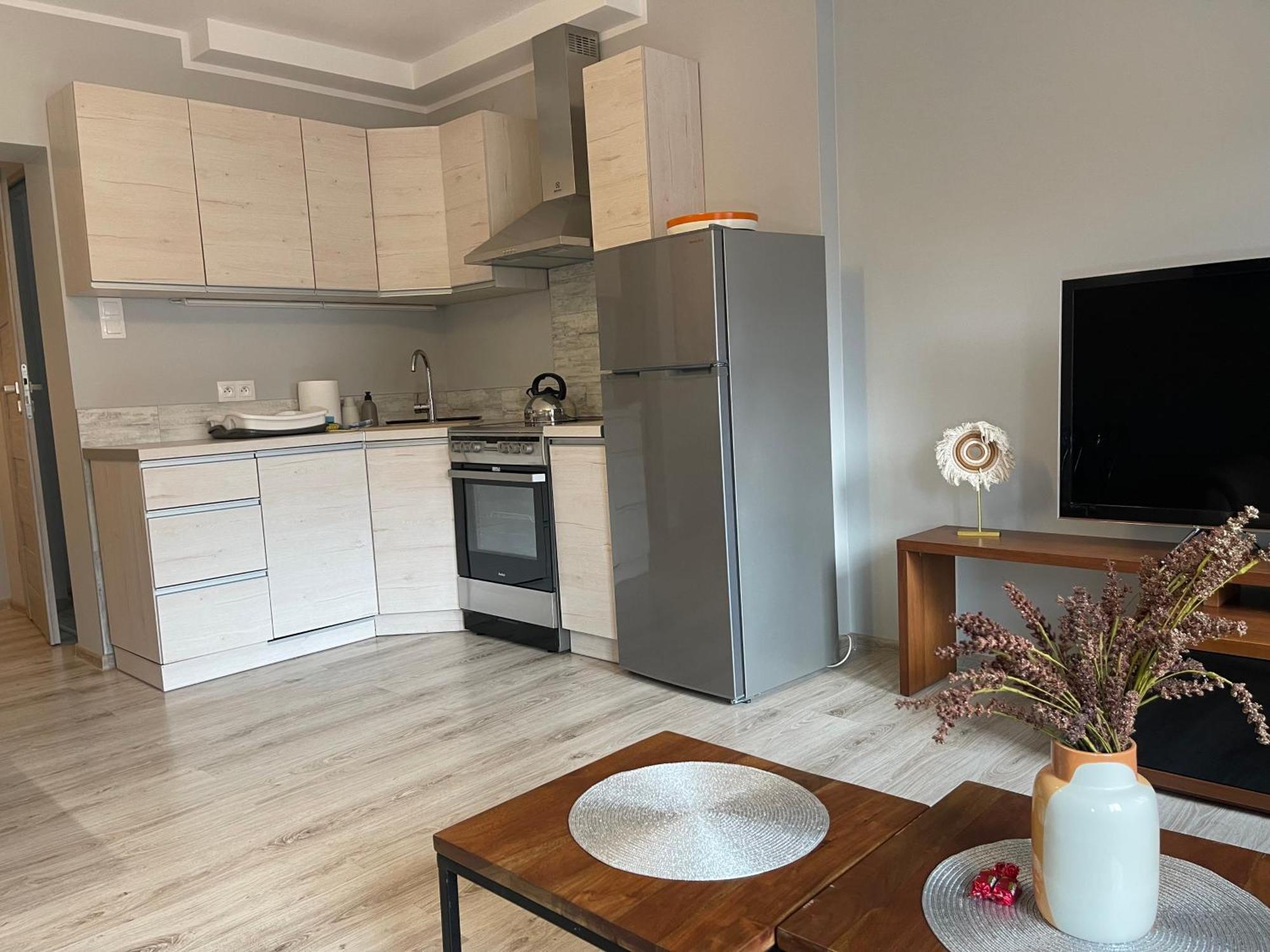 Apartament Przy Cieplickich Tezniach Jelenia Góra Εξωτερικό φωτογραφία