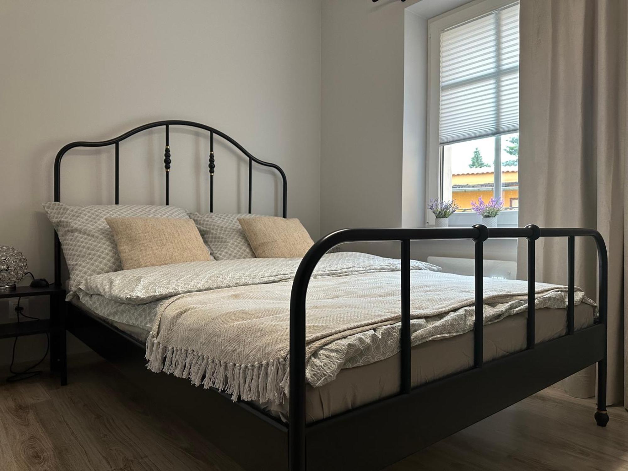 Apartament Przy Cieplickich Tezniach Jelenia Góra Εξωτερικό φωτογραφία